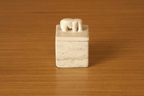 scatolina quadrata in pietra saponaria